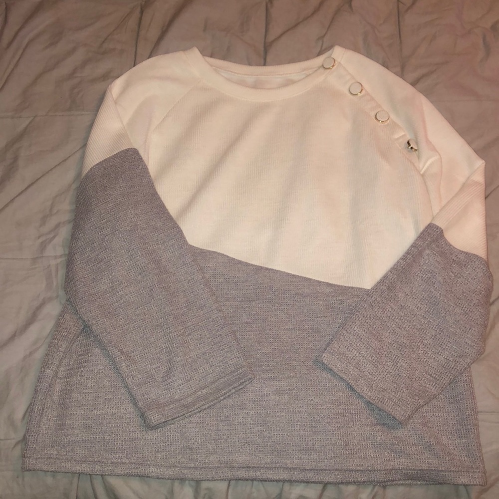 White & grey long sleeve sweater